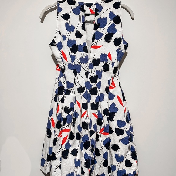 Zara Fit and Flare Floral Mini Dress white red and blue - Picture 2 of 5